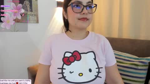 Snapshot of kittenxy_ chatting on 03-29-26, 03:45 kitten online show from 03-29-26, 03:45