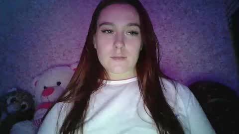 Snapshot of kitty333019 chatting on 02-22-25, 05:24 kitty333019 online show from 02-22-25, 05:24
