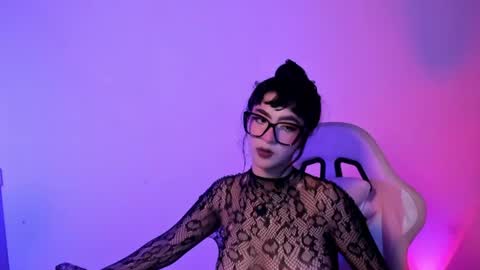 Snapshot of kitty__chs chatting on 08-01-26, 01:27 kitty__chs online show from 08-01-26, 01:27