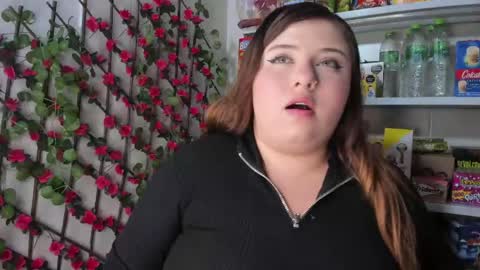 Snapshot of kitty__pinnk chatting on 06-05-26, 10:48 KAROL online show from 06-05-26, 10:48