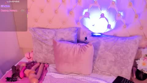 Kitty  online show from 02-10-26, 05:44