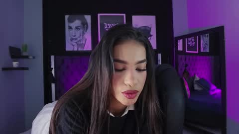 Kitty online show from 02-11-26, 11:59