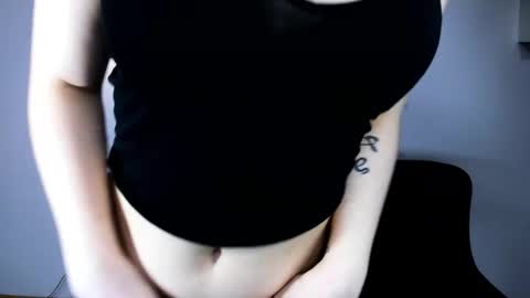 Snapshot of kitty_denise chatting on 03-11-26, 11:00 Denise online show from 03-11-26, 11:00