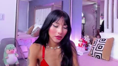 Snapshot of kitty_eliffe chatting on 02-12-25, 07:35 kitty online show from 02-12-25, 07:35