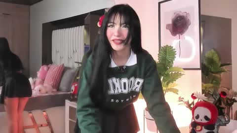 Snapshot of kitty_eliffe chatting on 02-04-26, 11:42 kitty online show from 02-04-26, 11:42