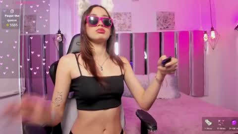 Kitty  online show from 05-13-26, 02:36