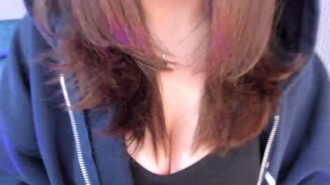 Snapshot of kitty_ford chatting on 01-06-25, 03:40 Kitty online show from 01-06-25, 03:40