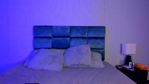 Snapshot of kitty_ford chatting on 02-10-25, 05:30 Kitty online show from 02-10-25, 05:30