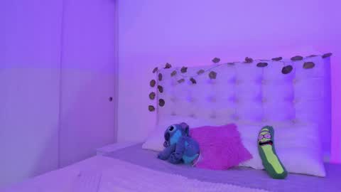 Snapshot of kitty_ford chatting on 02-25-25, 10:39 Kitty online show from 02-25-25, 10:39