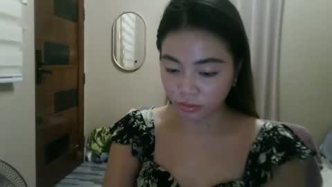 kitty_fussy online show from 04-23-26, 06:36