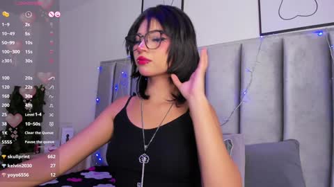 Snapshot of kitty_gang chatting on 12-23-24, 08:33 Camila online show from 12-23-24, 08:33