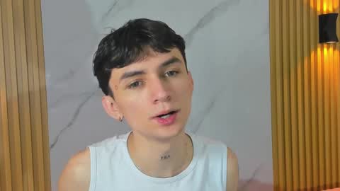 Snapshot of kitty_gill chatting on 12-30-24, 01:14 kitty_gill online show from 12-30-24, 01:14