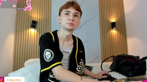 Snapshot of kitty_gill chatting on 01-22-25, 11:12 kitty_gill online show from 01-22-25, 11:12