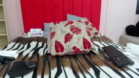 kitty_hot_sex_ online show from 02-26-26, 10:42