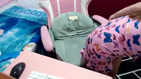 Snapshot of kitty_kity chatting on 01-14-26, 07:58 Kate online show from 01-14-26, 07:58