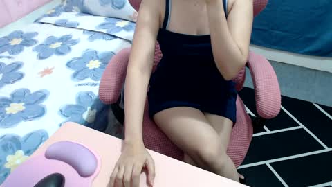 Snapshot of kitty_kity chatting on 04-09-26, 06:19 Kate online show from 04-09-26, 06:19