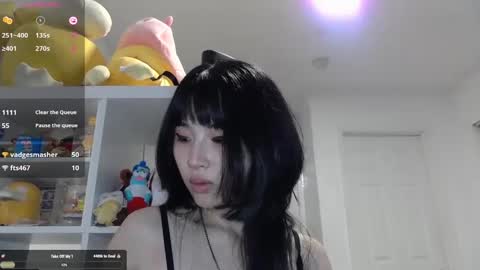 Kitty online show from 09-13-25, 01:38