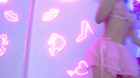 KITTY online show from 10-02-25, 01:29