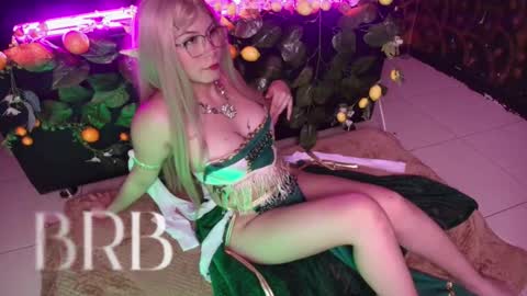 Snapshot of kitty_malach chatting on 01-09-26, 02:36 Kitty online show from 01-09-26, 02:36