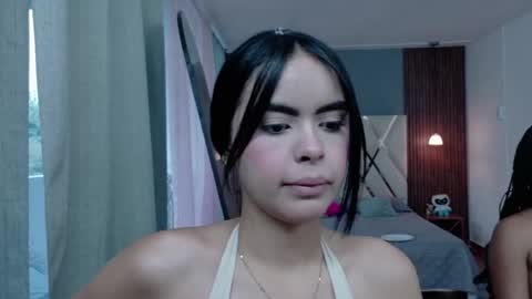Snapshot of kitty_rousse01 chatting on 06-09-26, 01:45 online show from 06-09-26, 01:45