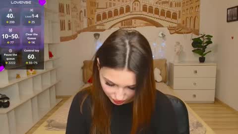 Snapshot of kitty_shenson chatting on 04-29-26, 05:52 Kate online show from 04-29-26, 05:52