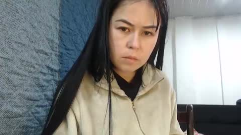 Snapshot of kitty_small69 chatting on 01-18-26, 02:37 kitty_small69 online show from 01-18-26, 02:37