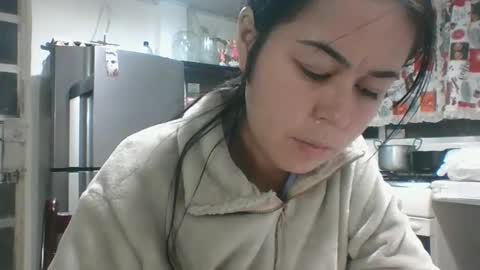 Snapshot of kitty_small69 chatting on 02-20-26, 03:14 kitty_small69 online show from 02-20-26, 03:14