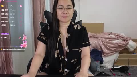 Snapshot of kittybabe0528 chatting on 04-24-26, 06:38 kittybabe0528 online show from 04-24-26, 06:38