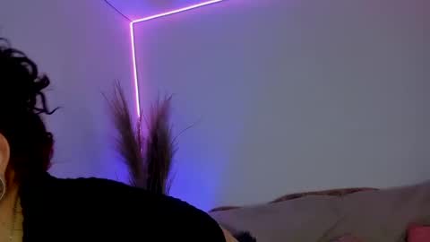 Snapshot of kittycute_cg chatting on 01-14-25, 12:00 Jenn online show from 01-14-25, 12:00