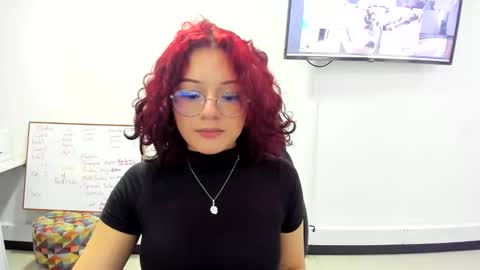 Snapshot of kittycute_cg chatting on 01-15-25, 08:37 Jenn online show from 01-15-25, 08:37