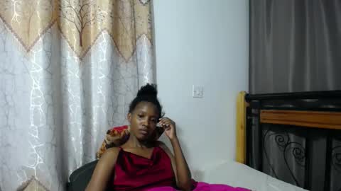 Snapshot of kittyfay_ chatting on 05-03-26, 11:00 Fay online show from 05-03-26, 11:00