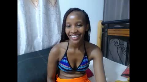 Snapshot of kittyfay_ chatting on 05-16-26, 02:30 Fay online show from 05-16-26, 02:30