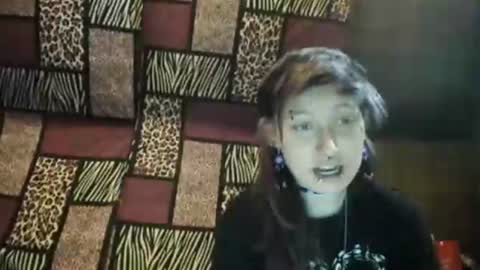 Snapshot of kittyispurring420 chatting on 12-10-24, 07:05 Kitty online show from 12-10-24, 07:05