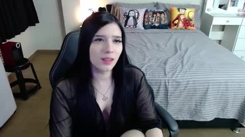 Isabel online show from 12-06-24, 02:46