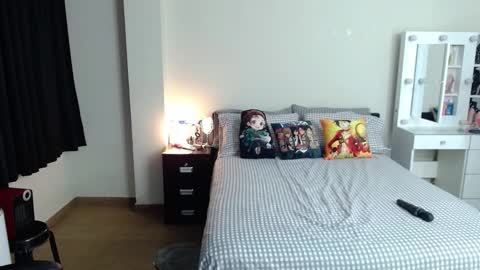 Isabel online show from 12-14-24, 08:02