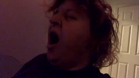 Snapshot of kittykay86 chatting on 12-30-24, 09:16 Bella Blue BBW online show from 12-30-24, 09:16