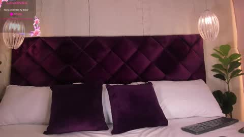 Snapshot of kittylyne_ chatting on 03-19-26, 11:58 Kitty online show from 03-19-26, 11:58