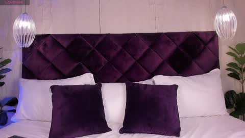 Snapshot of kittylyne_ chatting on 04-02-26, 12:25 Kitty online show from 04-02-26, 12:25