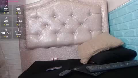 Melody Sanchez online show from 03-10-25, 04:35