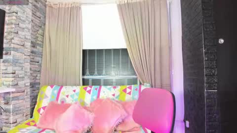 Tatiana Guerrero online show from 02-15-25, 03:52