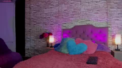 Tatiana Guerrero online show from 09-17-25, 04:25