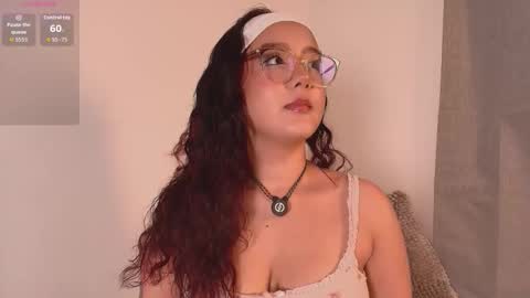 Snapshot of kittysophie_ chatting on 03-03-26, 01:17 Sophie online show from 03-03-26, 01:17