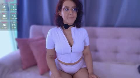 Snapshot of kittysophie_ chatting on 05-16-26, 09:35 Sophie online show from 05-16-26, 09:35