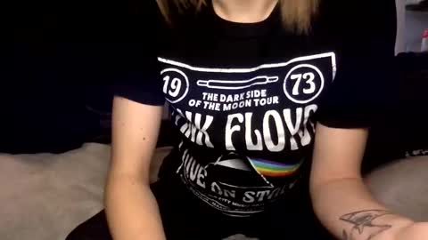 Kitty Sub online show from 11-22-25, 06:40