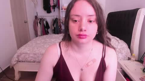 kittywantslove23 online show from 06-03-26, 07:30