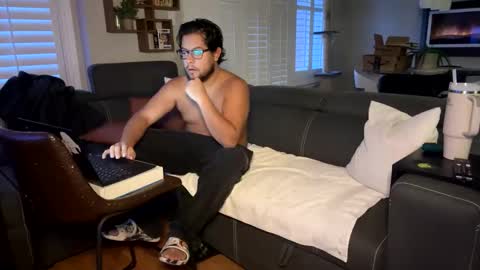 Snapshot of kittywoodyluv chatting on 01-21-25, 09:46 kittywoodyluv online show from 01-21-25, 09:46