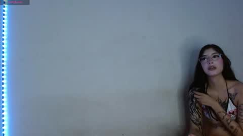 Snapshot of kittyxshady chatting on 05-18-26, 03:02 kittyxshady online show from 05-18-26, 03:02