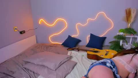 Rina online show from 10-07-25, 01:47