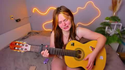 Rina online show from 10-11-25, 01:38