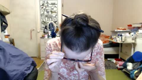 KiuminBerry online show from 12-24-24, 06:28